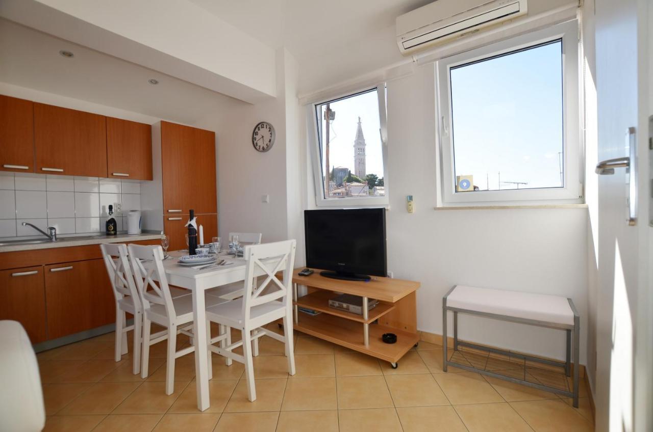 Peter Apartment Rovigno Esterno foto