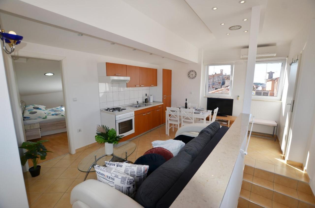 Peter Apartment Rovigno Esterno foto
